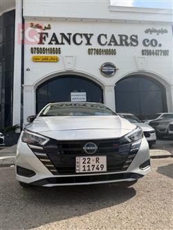 نيسان فيرسا